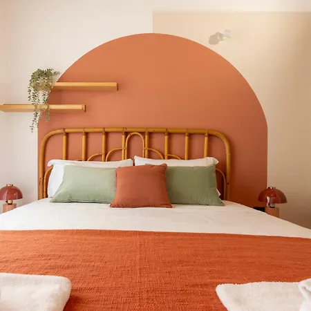 Piazza Vittorio Veneto 10 Parcheggio Incluso *