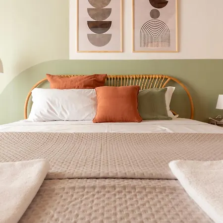 Piazza Vittorio Veneto 10 Parcheggio Incluso Διαμέρισμα *